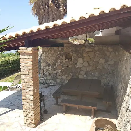 Casa de Férias - Glyfada 129 *